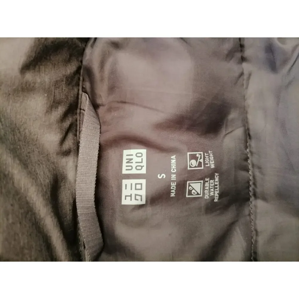 UNIQLO Small Female Grey Ultra Lightweight Full Zip Puffer Vest Fall Sporty - Picture 3 of 9
